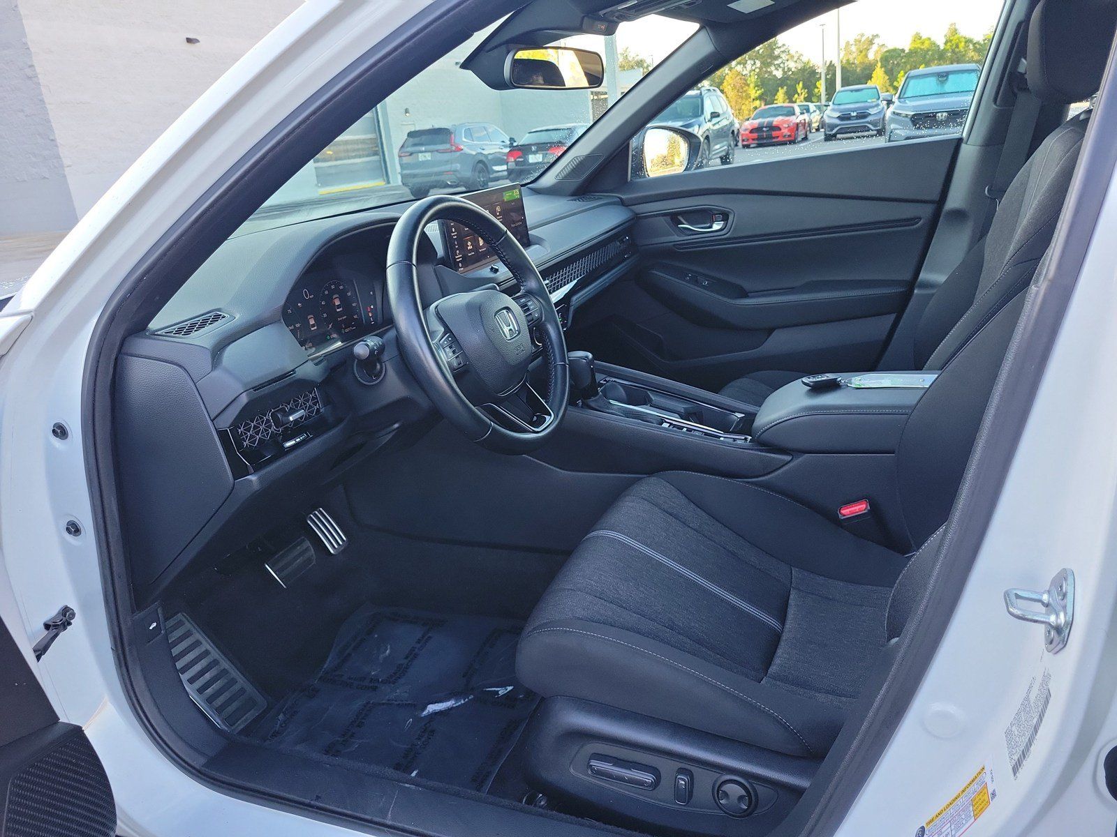 Used 2023 Honda Accord Sport image 15