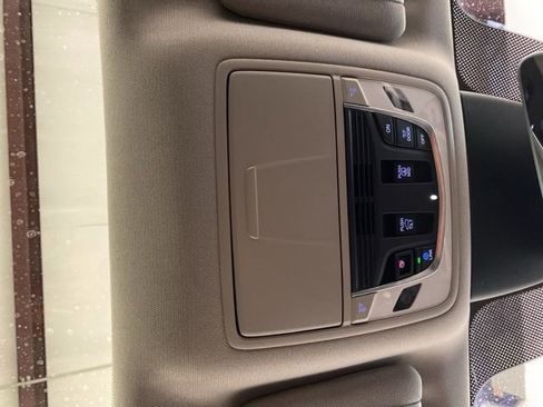 Used 2023 Acura MDX SH-AWD image 14