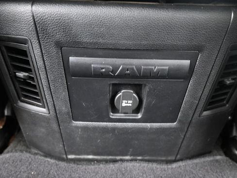 Used 2016 RAM 2500 Big Horn AWD/4WD image 26