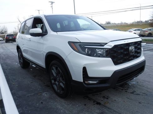 Used 2023 Honda Passport EX-L image 6