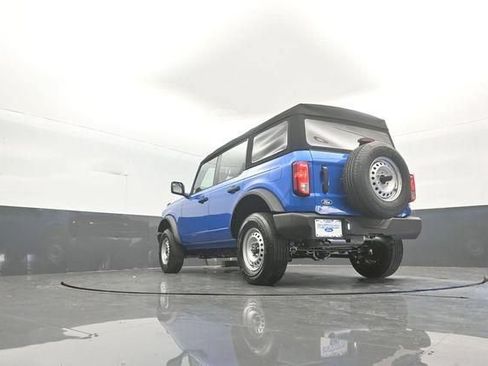 New 2026 Ford Bronco 4-Door AWD/4WD image 29