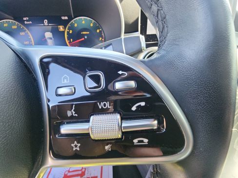 Certified 2021 Mercedes-Benz GLC 300 4MATIC Coupe image 22