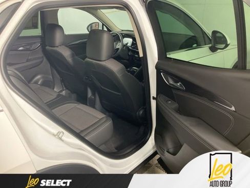 Used 2022 Buick Envision Preferred FWD image 21