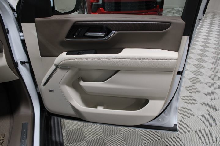 New 2026 GMC Yukon XL Denali w/ Denali Reserve Package AWD/4WD image 27