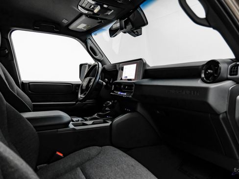 Used 2024 Toyota Land Cruiser image 41