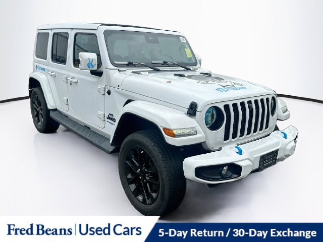 Used 2021 Jeep Wrangler Unlimited Sahara AWD/4WD image 1