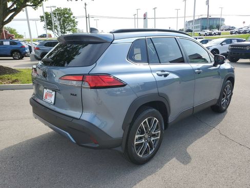 Certified 2026 Toyota Corolla Cross XLE w/ Convenience Package FWD image 4
