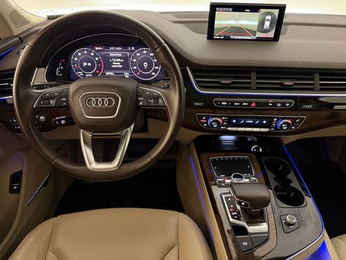 Used 2018 Audi Q7 3.0T Prestige w/ Prestige Package image 28