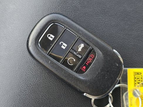 Certified 2023 Honda Accord EX image 33