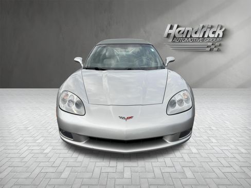 Used 2008 Chevrolet Corvette Convertible w/ Preferred Equipment Group RWD image 3