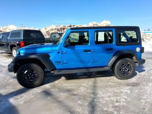 Used 2021 Jeep Wrangler Unlimited Sport image 5