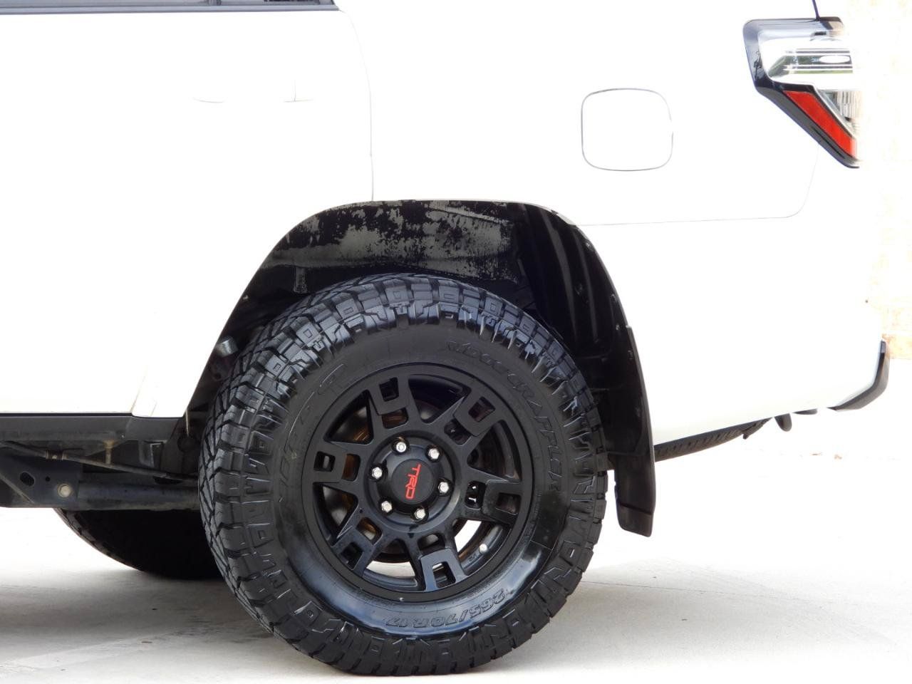 Used 2018 Toyota 4Runner TRD Pro AWD/4WD image 33