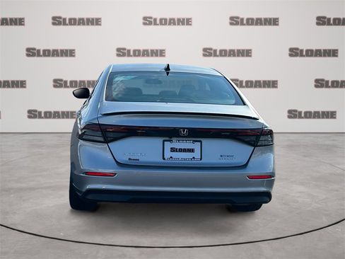 Used 2024 Honda Accord Sport image 4