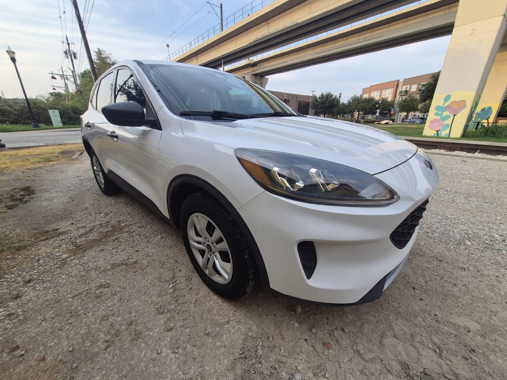 Used 2022 Ford Escape S AWD/4WD image 5