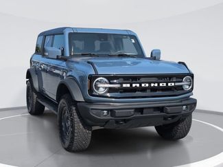 Used 2024 Ford Bronco Outer Banks AWD/4WD video 1