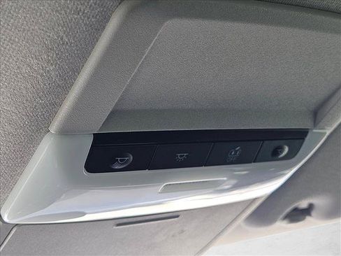 Used 2025 Nissan Sentra SV w/ Trunk Package FWD image 18
