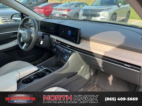 Used 2024 Hyundai Sonata Limited image 11