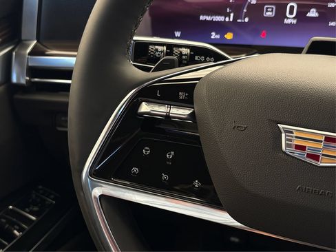 New 2026 Cadillac Escalade ESV 4WD image 26
