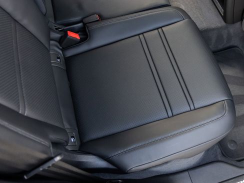 New 2025 Porsche Cayenne S image 41