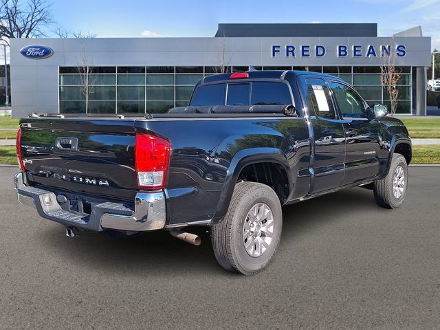 Used 2016 Toyota Tacoma SR5 w/ SR5 Appearance Package (DM) AWD/4WD image 6