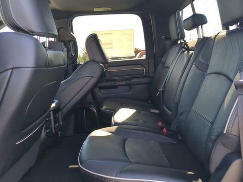 New 2026 RAM 2500 Limited AWD/4WD image 13