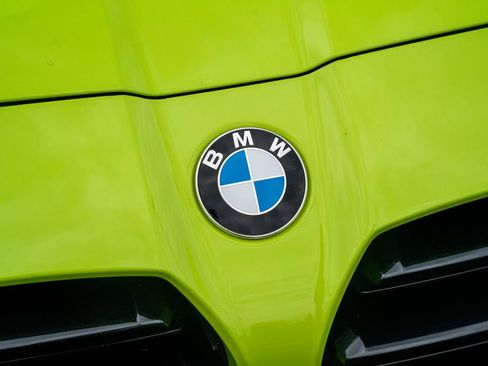 Used 2021 BMW M3 Competition w/ M Carbon Exterior Package RWD image 8