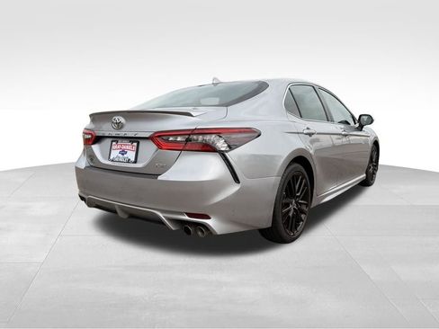 Used 2024 Toyota Camry XSE FWD image 6