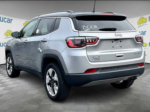 Used 2022 Jeep Compass Limited image 4