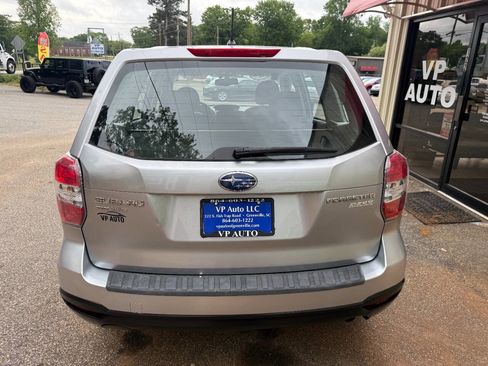 Used 2014 Subaru Forester 2.5i w/ Popular Package #1 AWD/4WD image 5