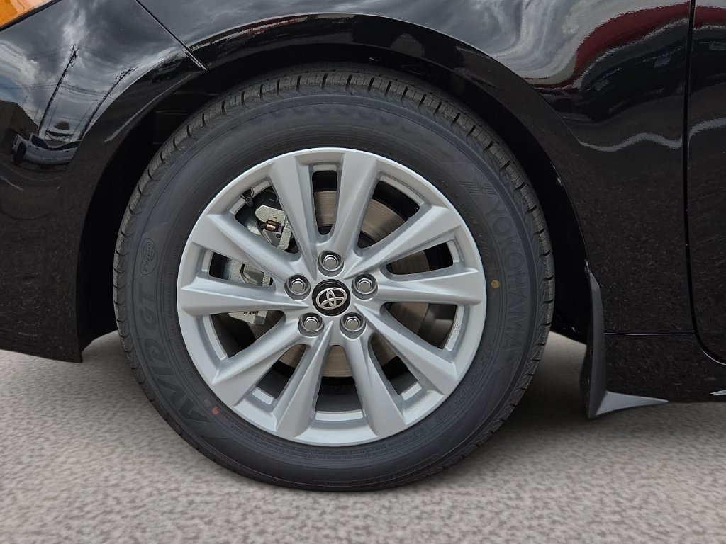 New 2027 Toyota Corolla SE FWD image 9