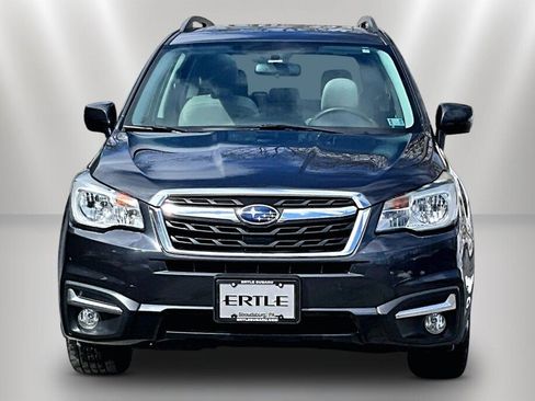 Used 2017 Subaru Forester 2.5i Limited image 2