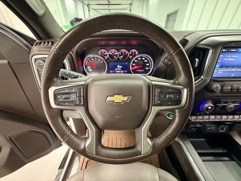 Certified 2021 Chevrolet Silverado 1500 LTZ w/ Z71 Off-Road Package image 11