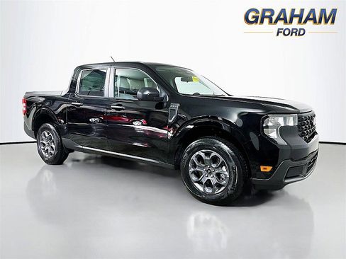 New 2026 Ford Maverick XLT image 1