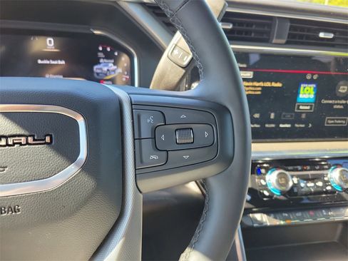 Used 2024 GMC Sierra 2500 Denali w/ Denali Reserve Package image 30