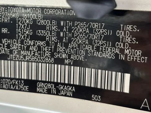 Used 2011 Toyota 4Runner SR5 RWD image 30