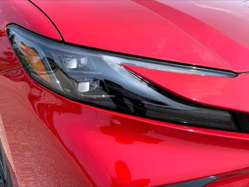 Used 2026 Toyota Camry XSE FWD image 27