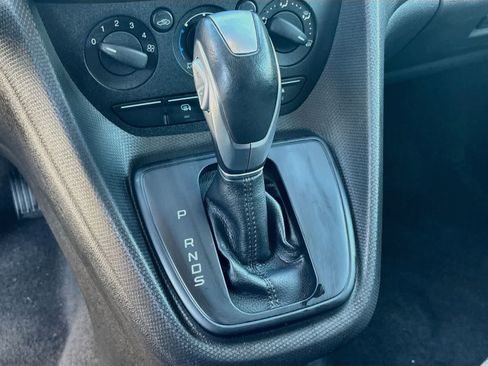 Used 2014 Ford Transit Connect XLT FWD image 15