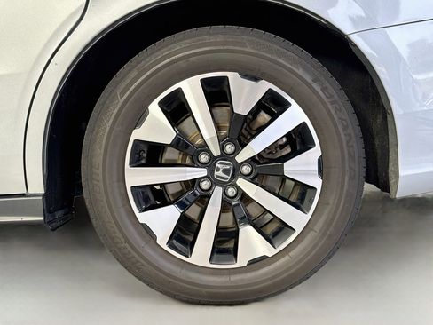 Used 2026 Honda Odyssey EX-L image 34
