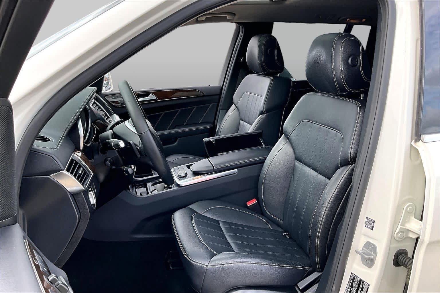 Used 2015 Mercedes-Benz GL 450 4MATIC image 8