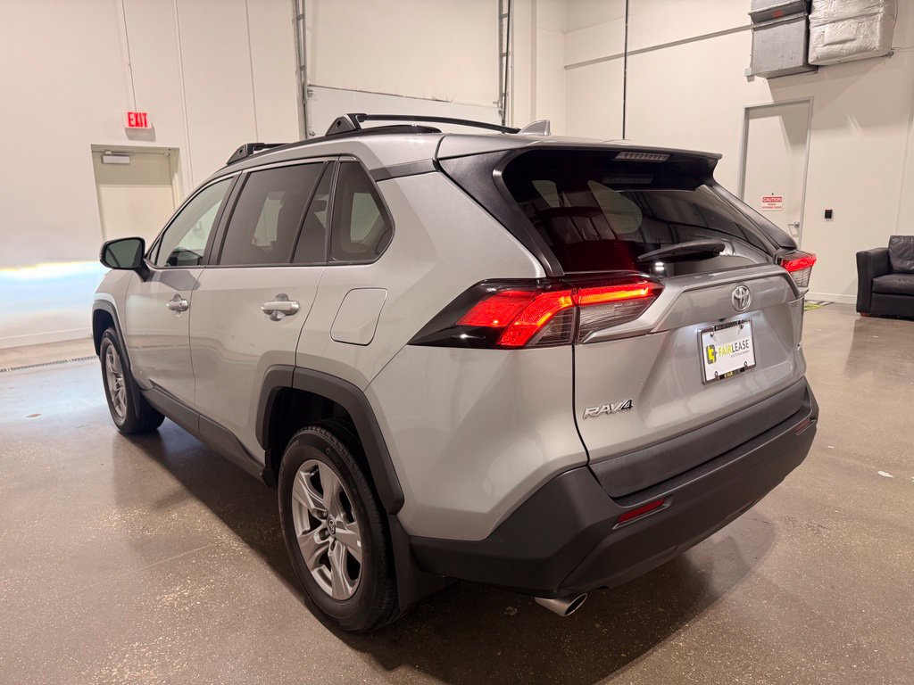 Used 2023 Toyota RAV4 XLE w/ Convenience Package FWD image 7