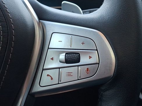 Certified 2023 BMW X7 xDrive40i w/ Premium Package image 17