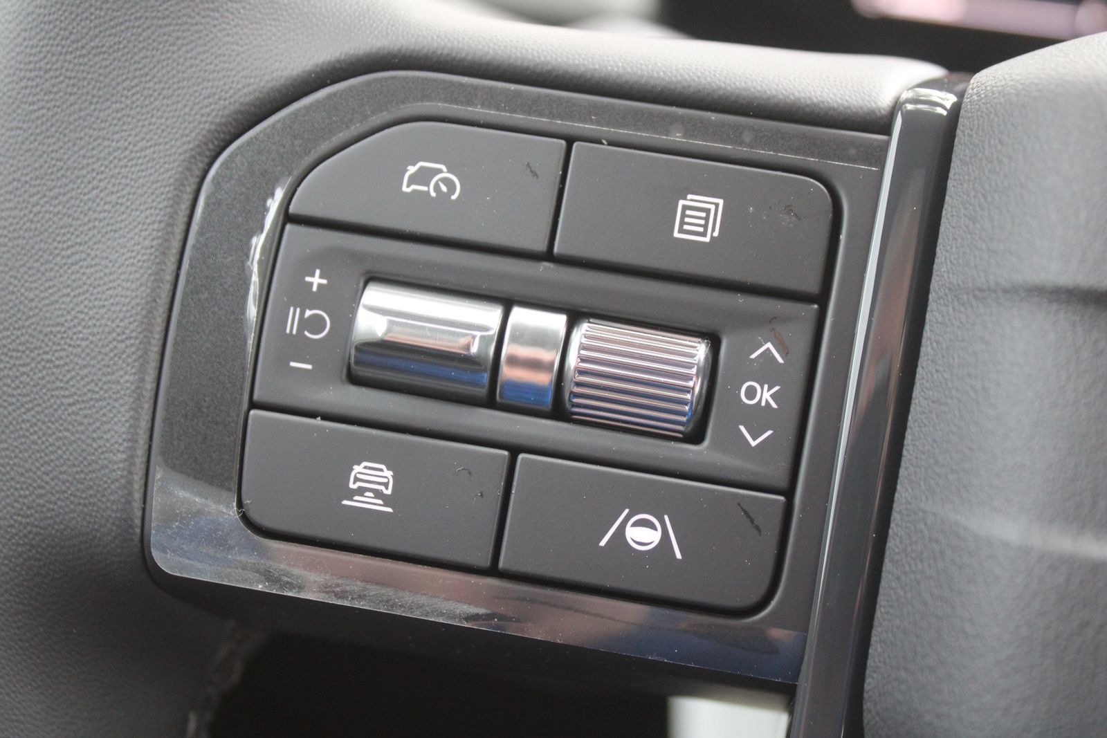 New 2027 Kia Seltos S FWD image 26