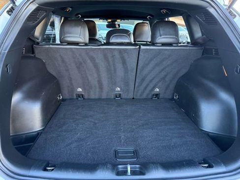 Used 2024 Jeep Compass Limited image 29