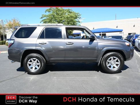 Used 2015 Toyota 4Runner Trail Premium AWD/4WD image 5