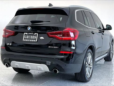 Used 2019 BMW X3 xDrive30i w/ Convenience Package AWD/4WD image 2