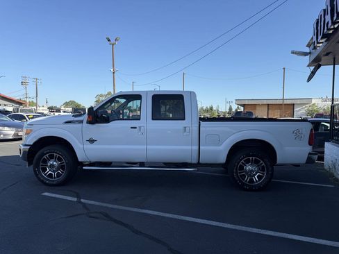 Used 2012 Ford F250 Lariat w/ Lariat Ultimate Pkg AWD/4WD image 6