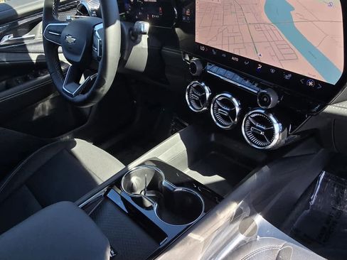 Used 2025 Chevrolet Blazer EV LT w/ Super Cruise Package image 14