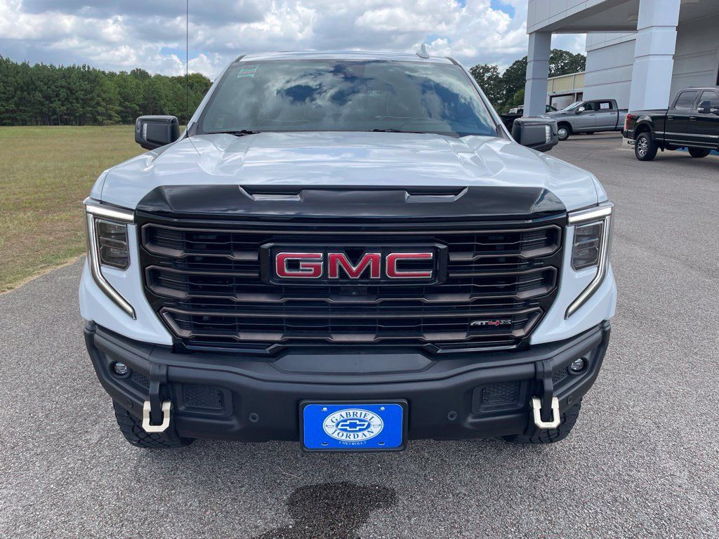 Used 2024 GMC Sierra 1500 AT4X AWD/4WD image 10