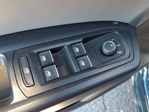 Certified 2021 Volkswagen Atlas S image 19