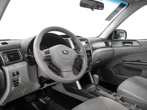 Used 2011 Subaru Forester 2.5X Premium w/ All-Weather Pkg AWD/4WD image 24
